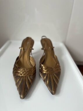 Enzo Angiolini Bronze Gold Metallic Strappy Kitten Heel